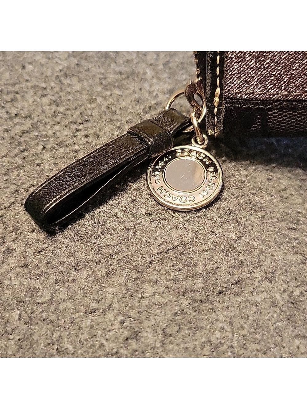 EUC Coach Legacy full zip wallet with glitter stripe - Picture 3 of 10